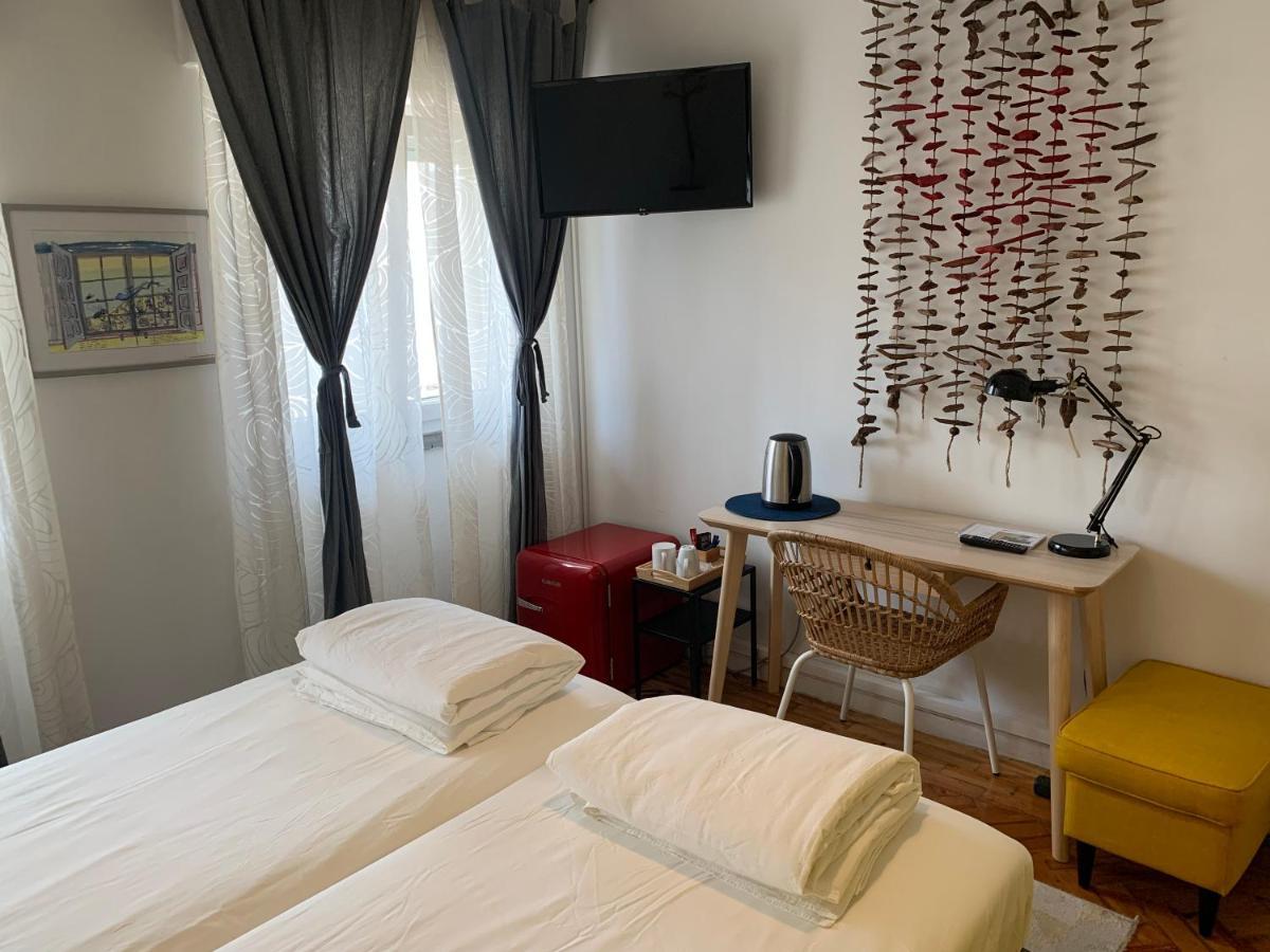 Beautiful Private Room Next To Lisbon - New パコ・デ・アルコス エクステリア 写真