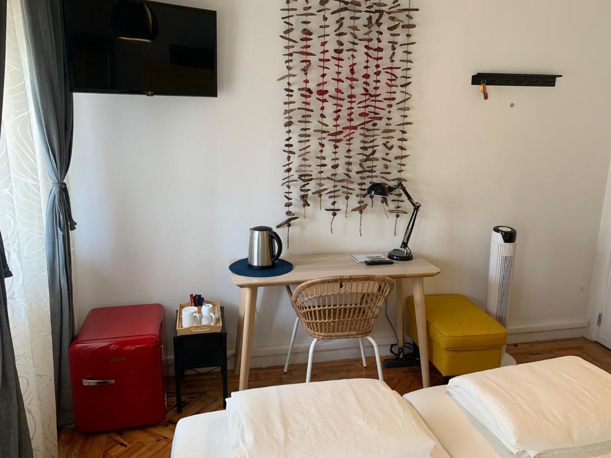 Beautiful Private Room Next To Lisbon - New パコ・デ・アルコス エクステリア 写真